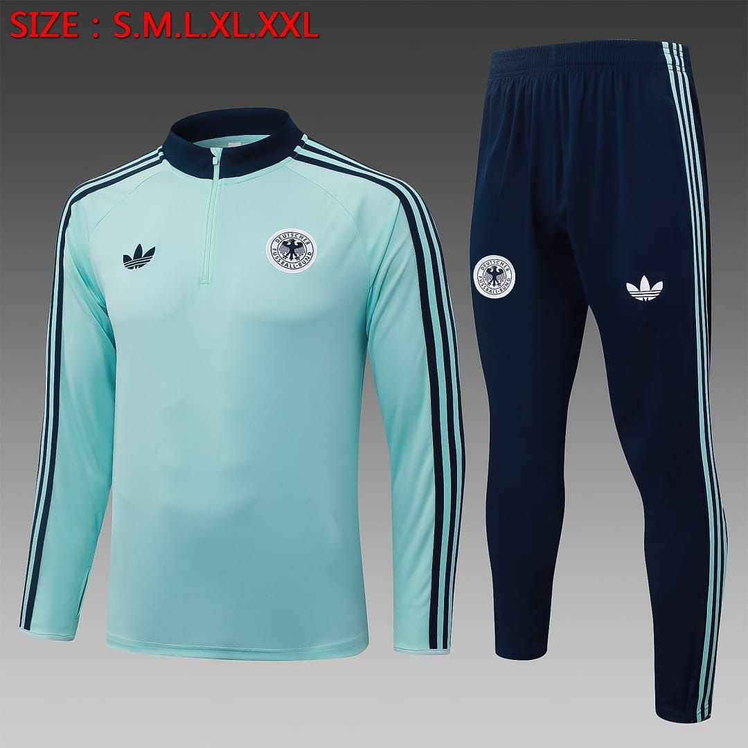 Alemania 26/27 Sudadera · Verde Claro