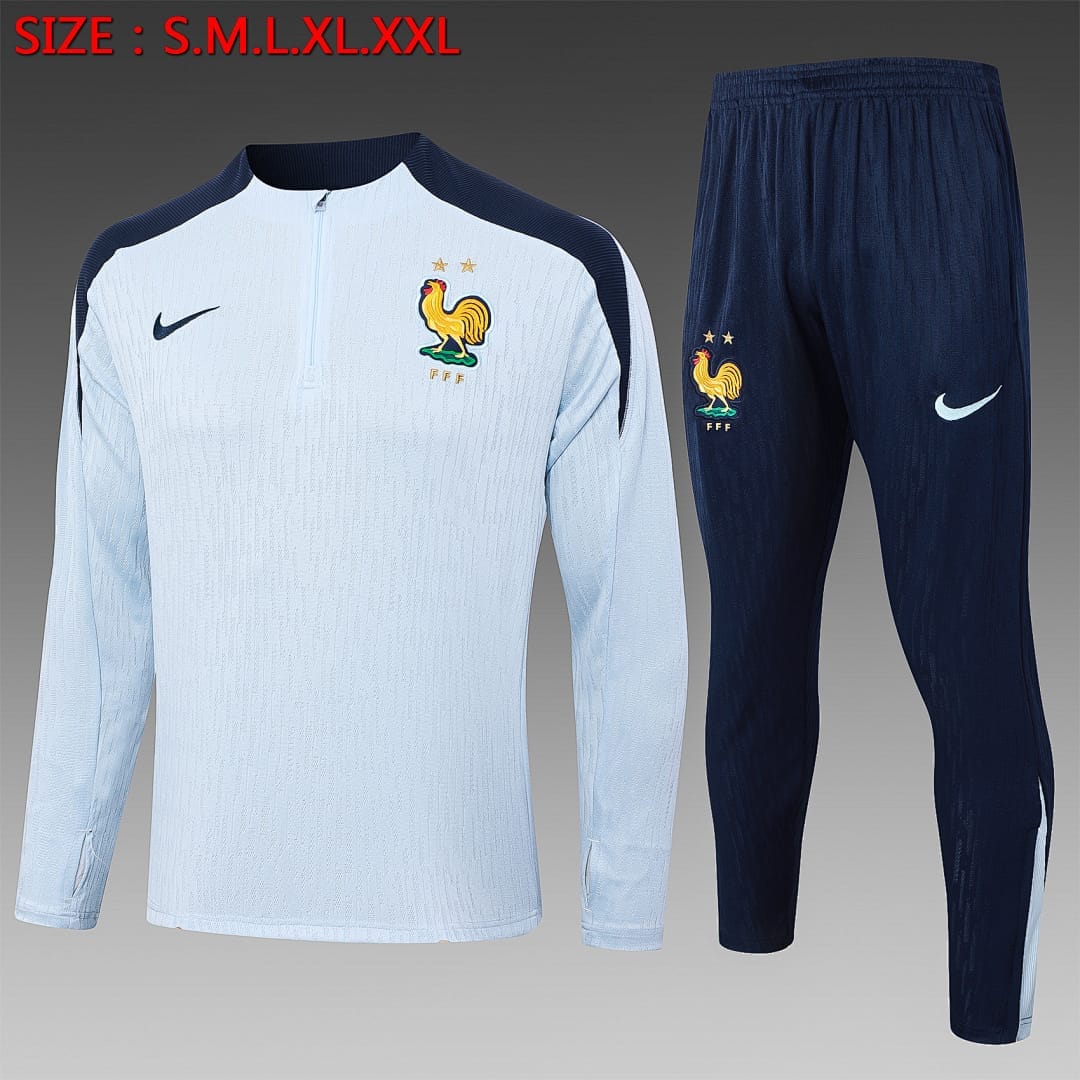 Francia 24/25 Sudadera · Celeste
