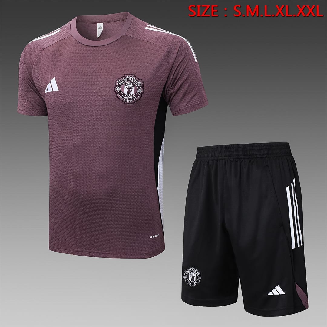 Manchester United 25/26 Camiseta Entrenamiento · Morado