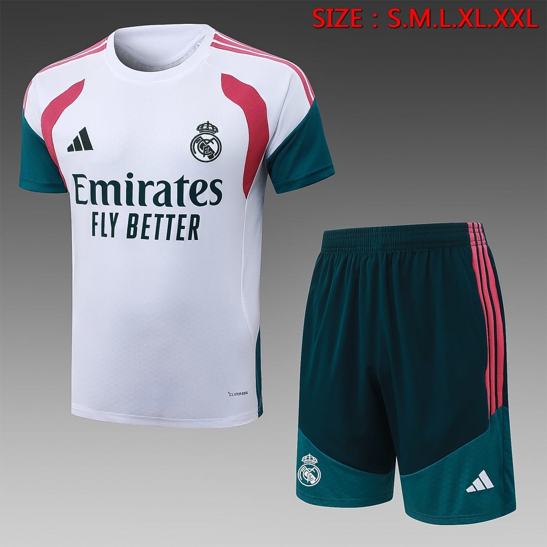Real Madrid 26/27 Camiseta Entrenamiento · Fucsia