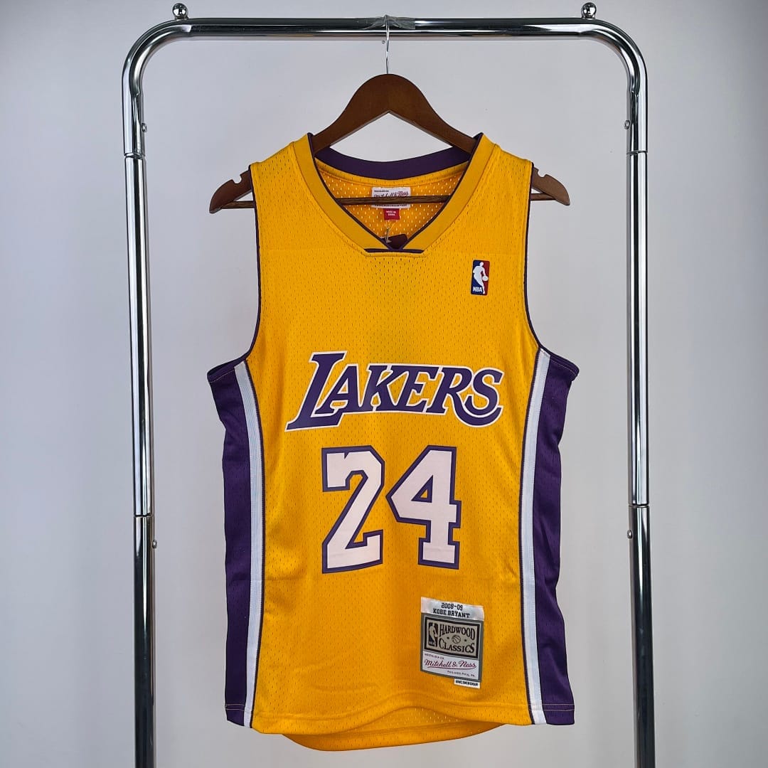 Lakers 08/09 Retro Mitchell & Ness Amarillo Cuello V