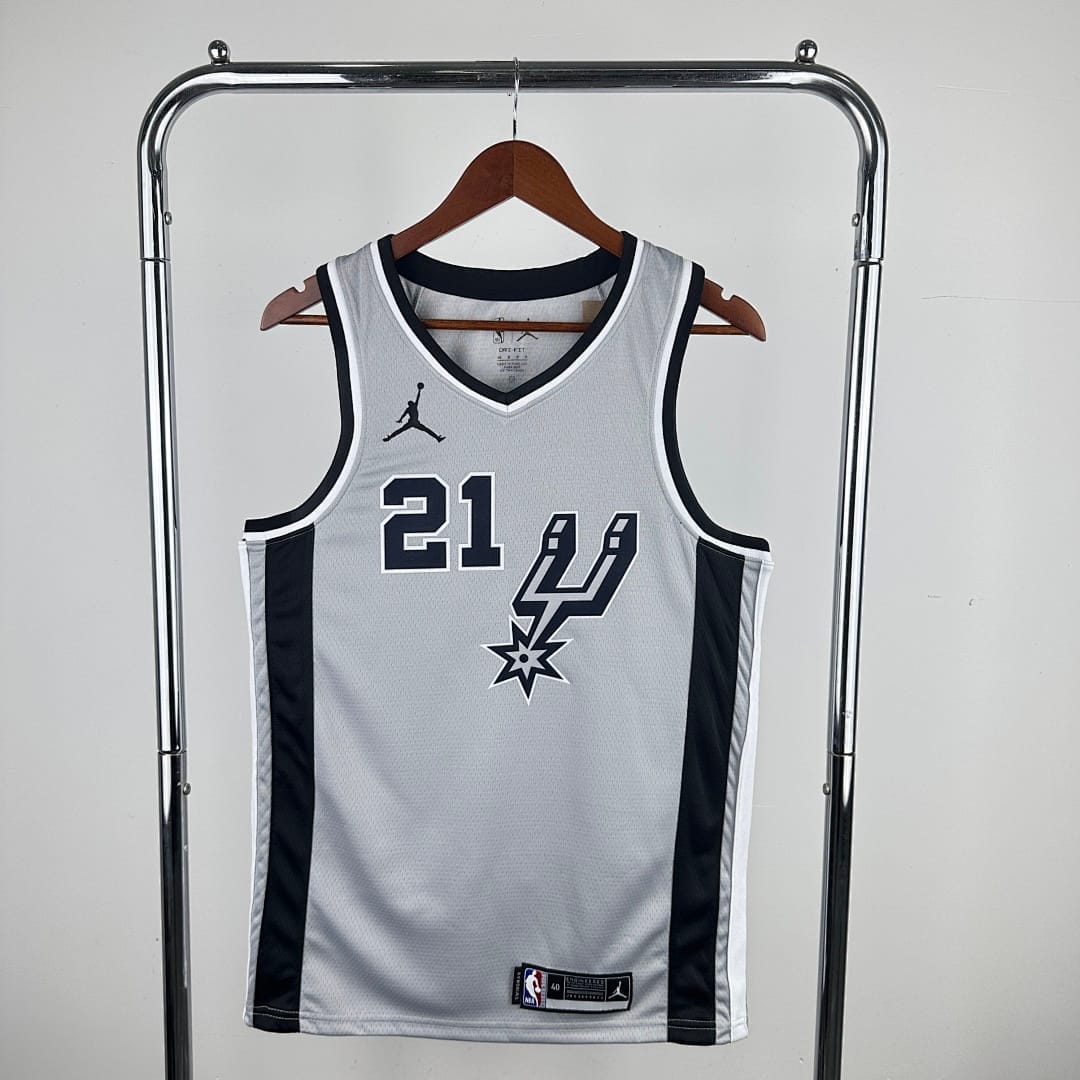 Spurs 20/21 Edición Jordan Limitada Gris
