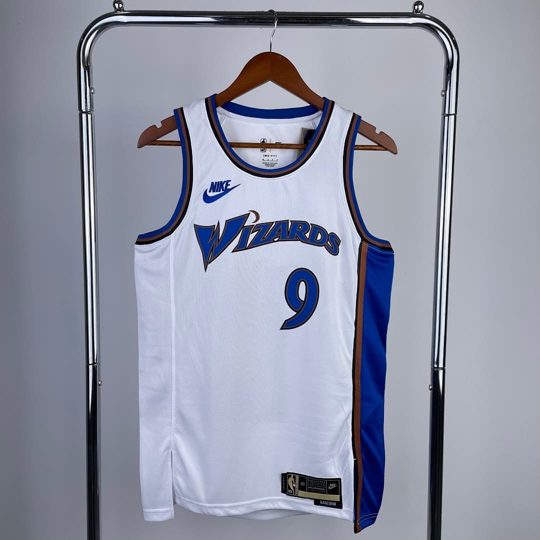 Wizards 22/23 Retro