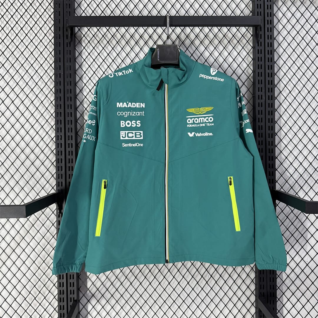Aston Martin Rompevientos · Verde Agua