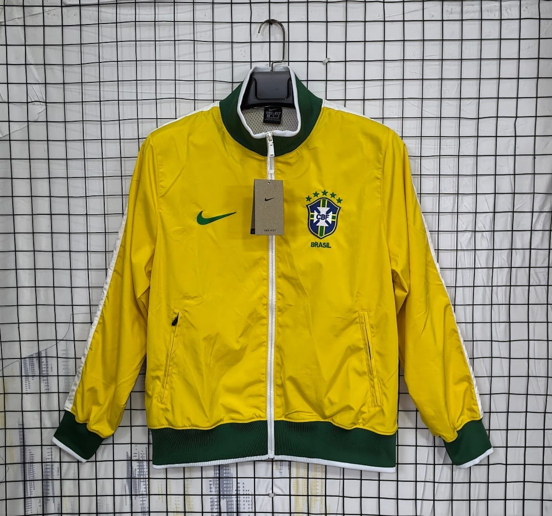 Brasil 10/11 Rompevientos · Amarillo