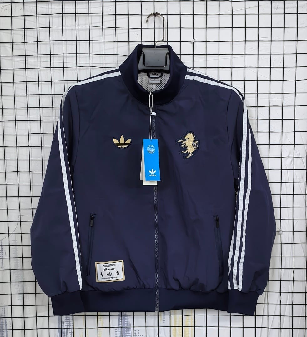 Juventus 24/25 Rompevientos · Azul Marino