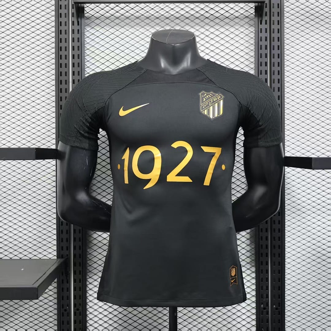 Al-Ittihad Conmemorativa de Campeón · Diseño 1