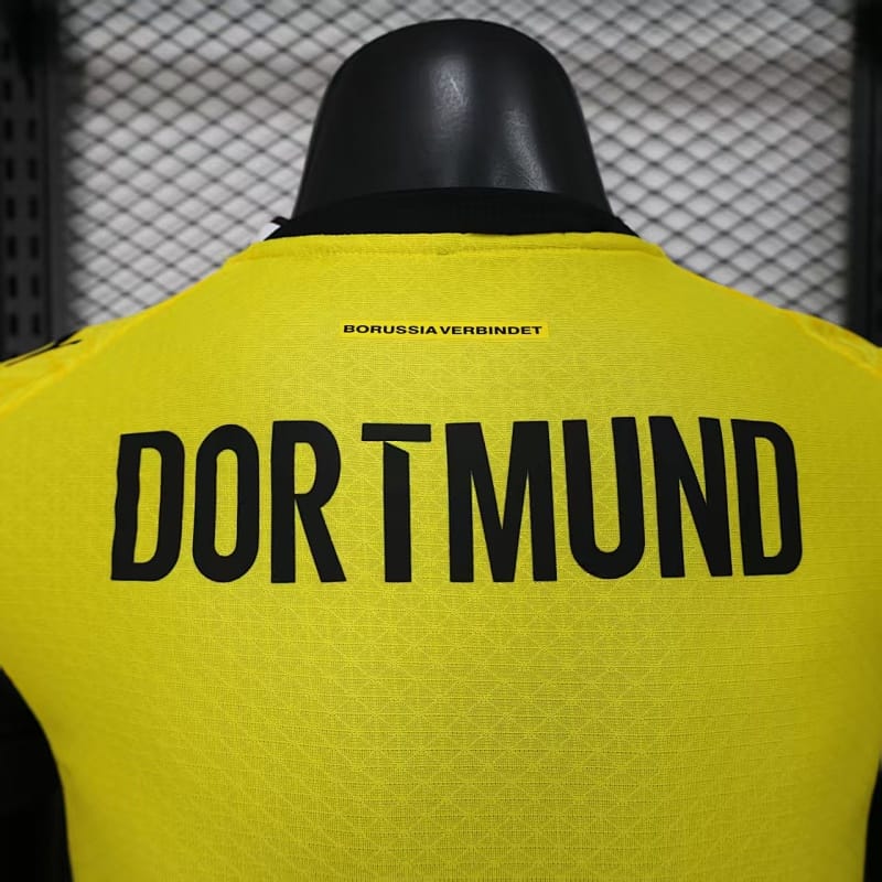 Borussia Dortmund 26/27 Local vista 2