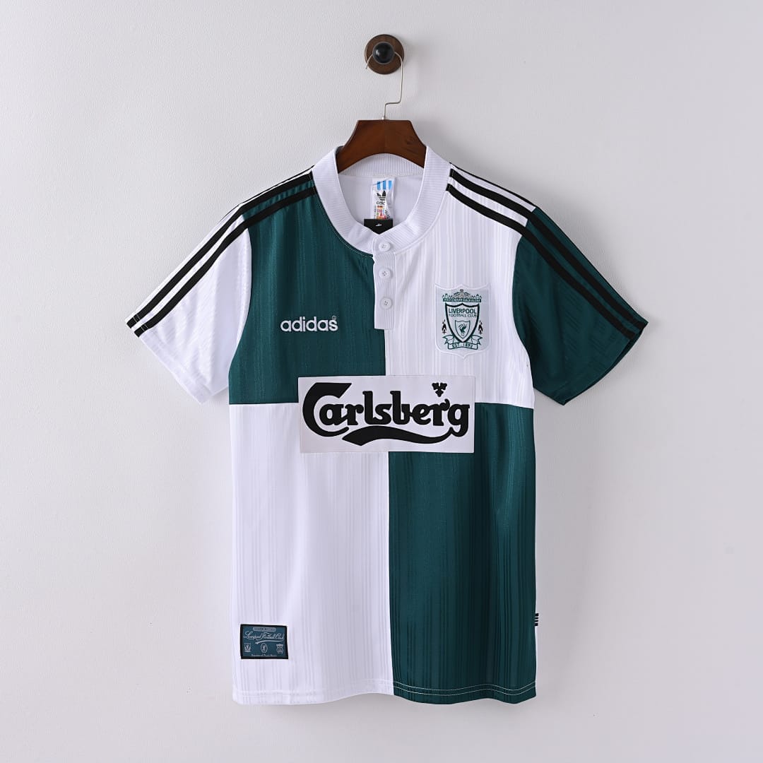 Liverpool 95/96 Visitante
