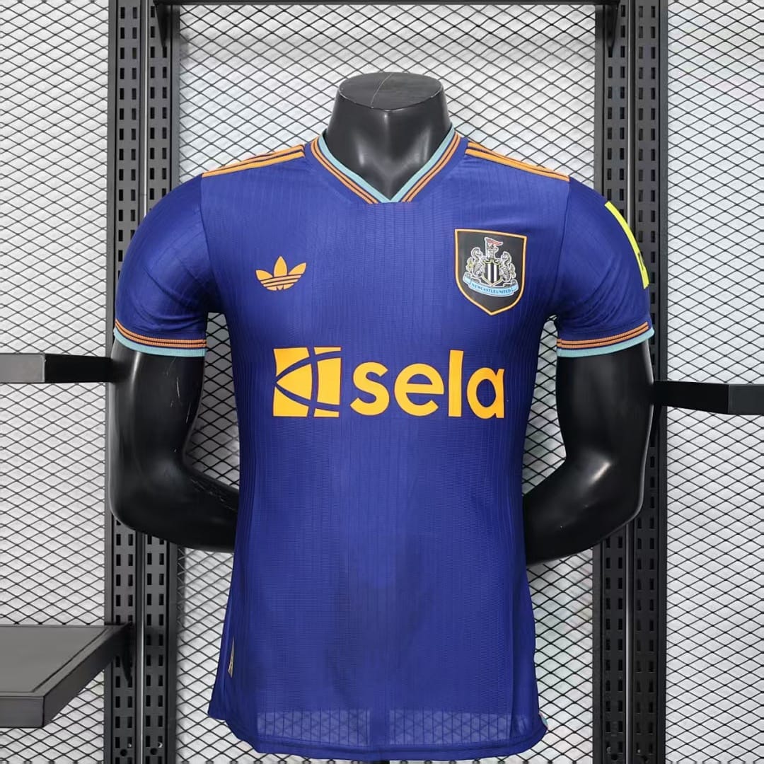 Newcastle United 25/26 Tercera Equipación