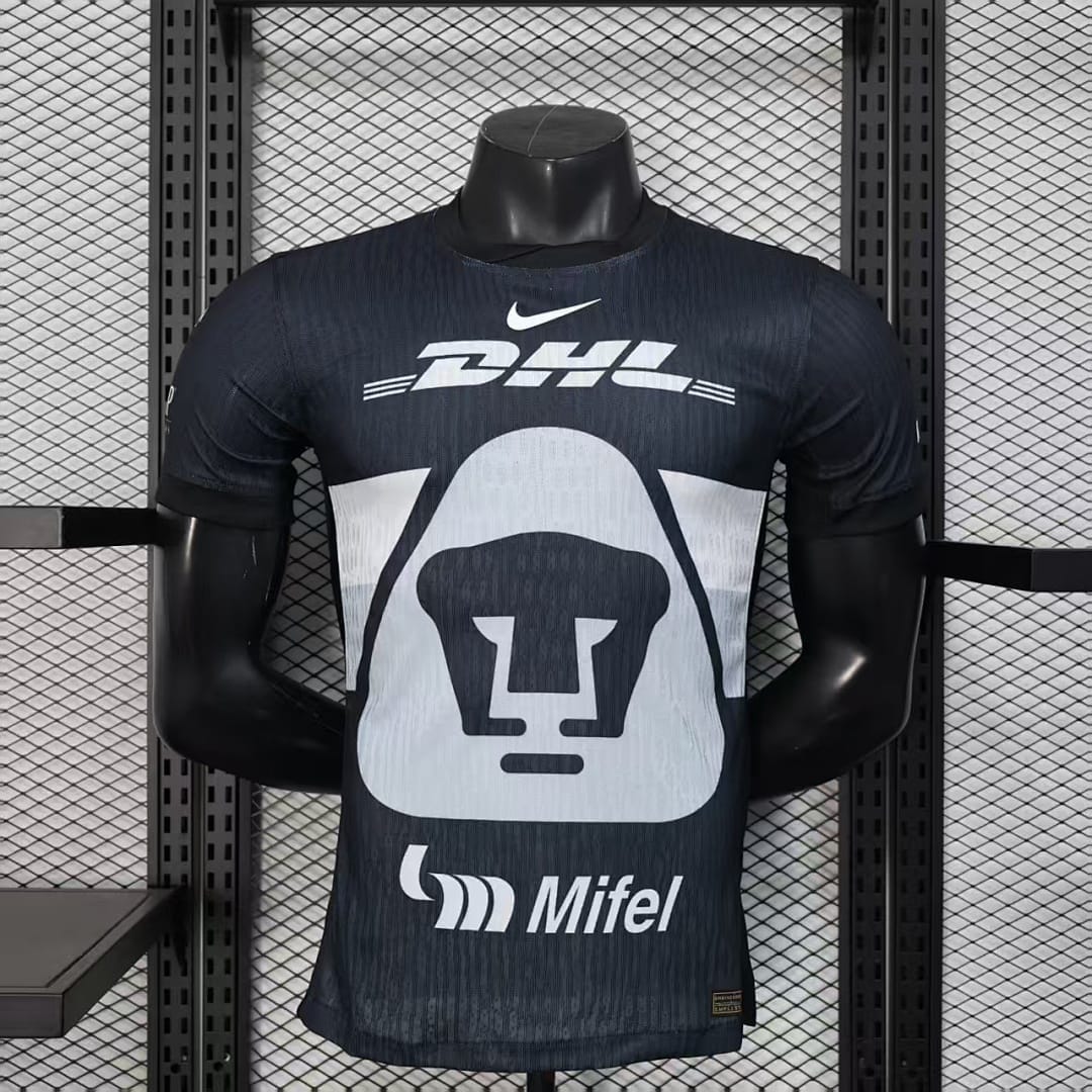 Pumas UNAM Negro
