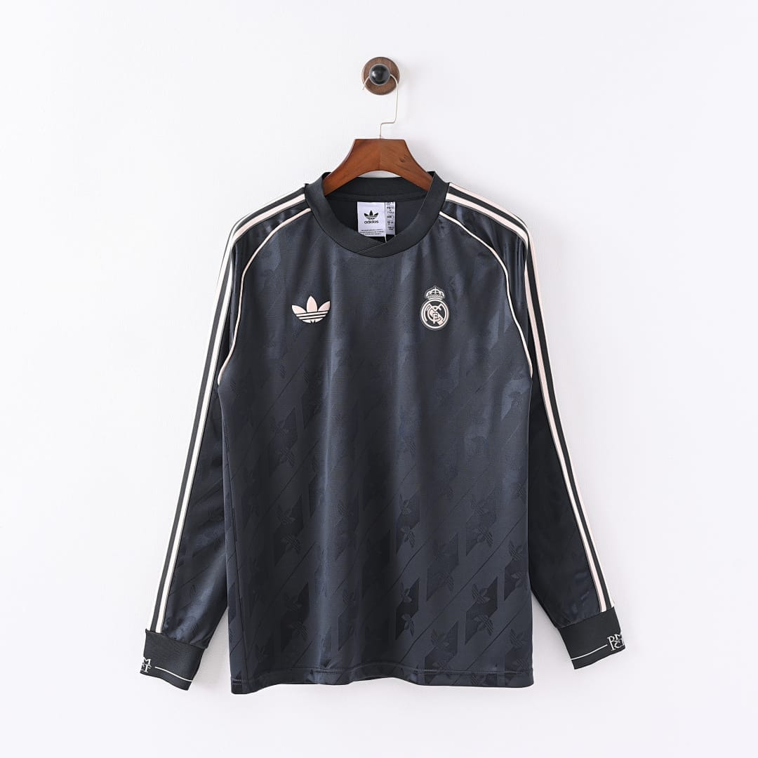 Real Madrid 24/25 Retro