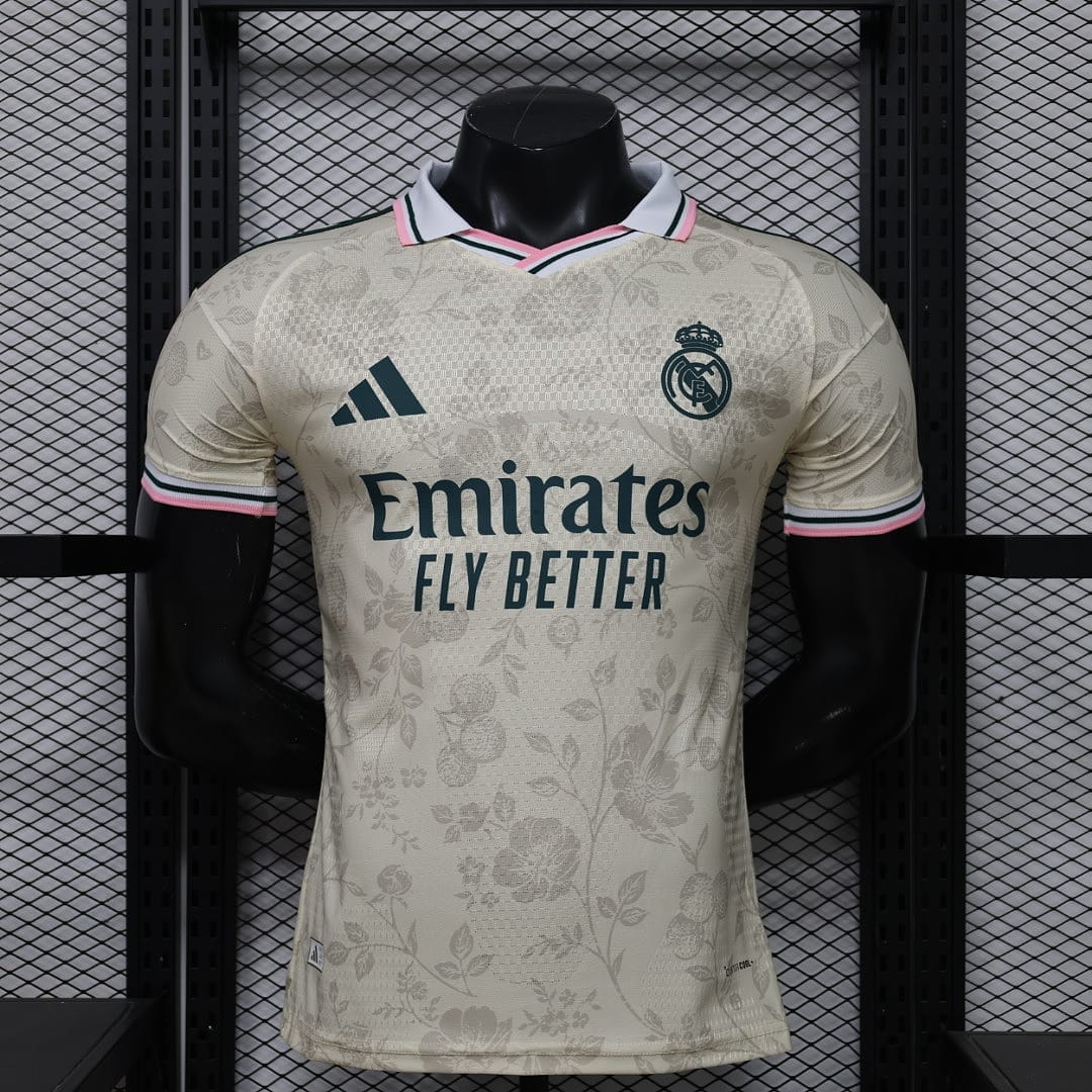 Real Madrid 26/27 Edición Especial · Diseño 2