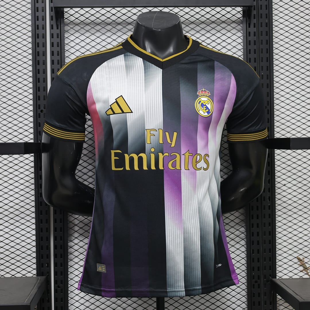 Real Madrid 26/27 Edición Especial · Diseño 1