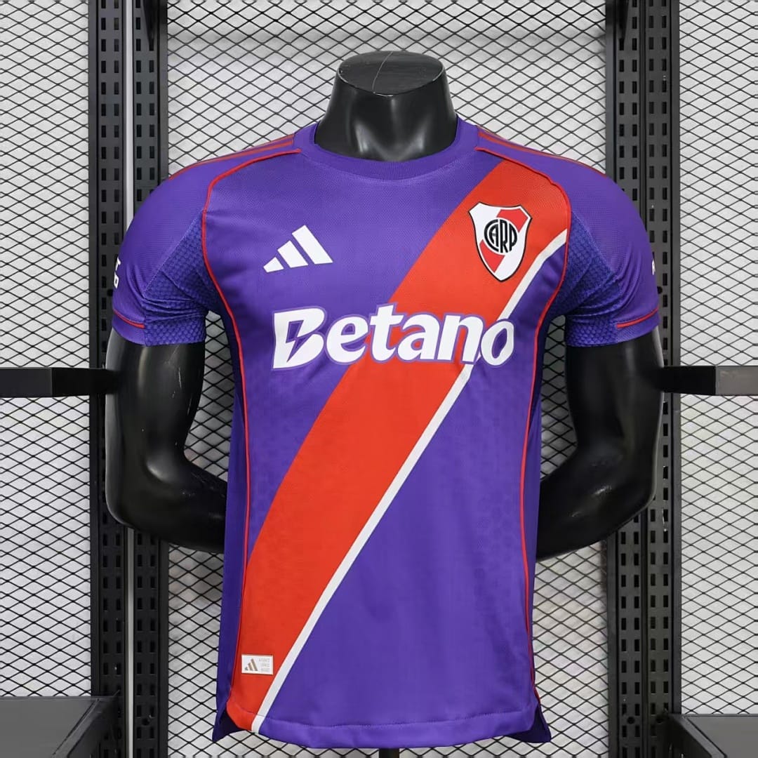 River Plate Tercera Equipación · Diseño 1